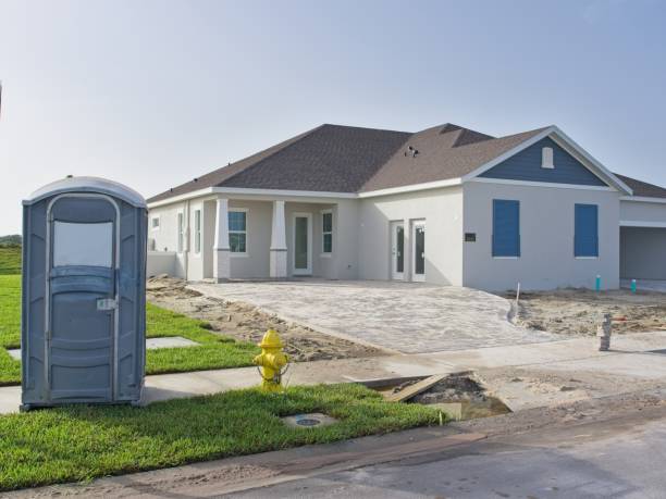 Best Portable bathroom rental  in Mooresville, IN